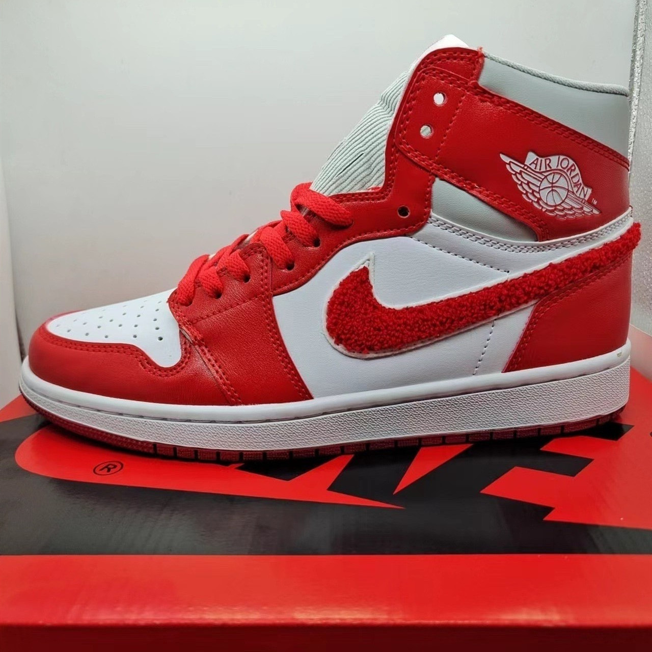 Men's Running Weapon Air Jordan 1 Red/White Shoes 325